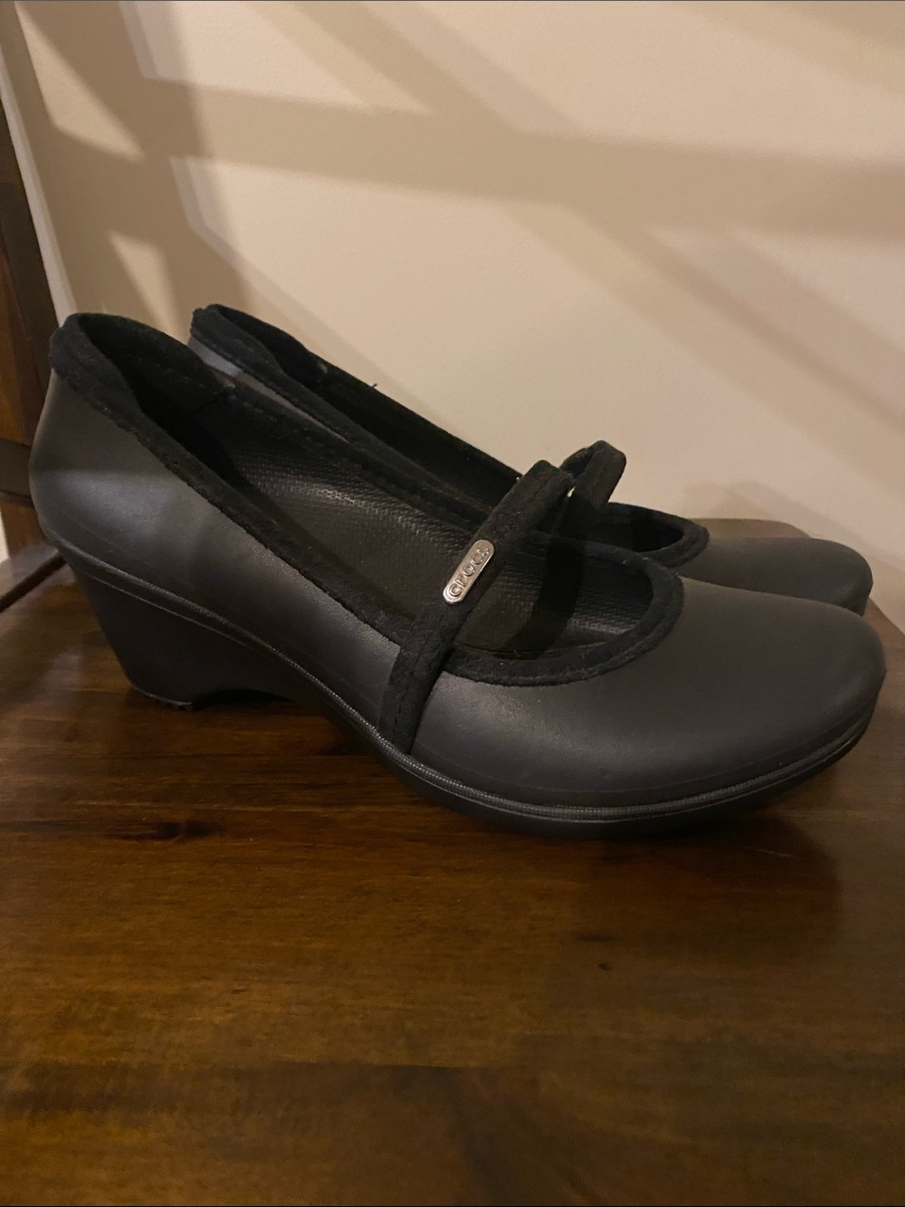 CROCS Black Mary Jane Wedge Heels size 11 black. Ballet comfort shoe
